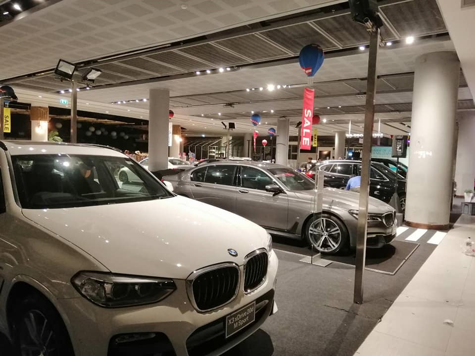 BMW & MiNi @Bluport HuaHin - Gallery Image 2