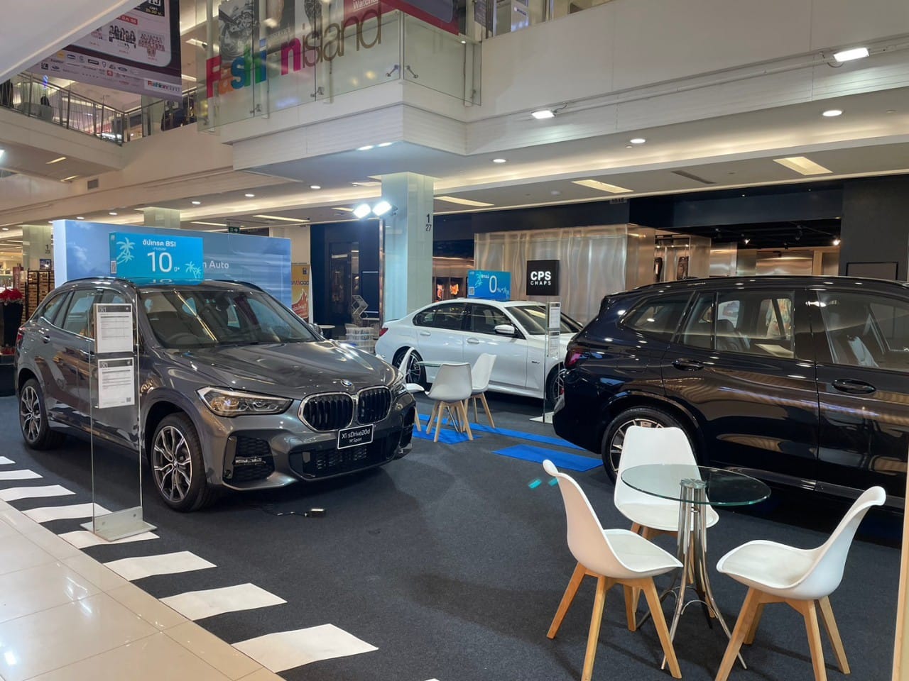 Road show Fashion Island - Gallery Image 3