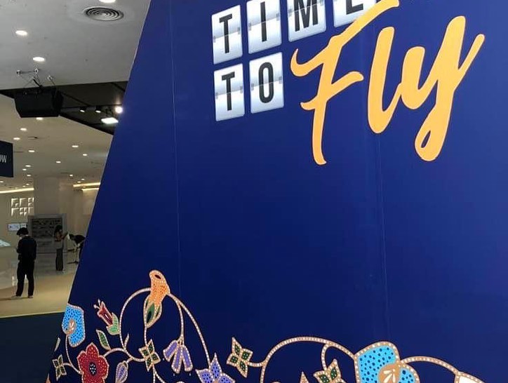 Time to Fly! Singapore Airlines Travel Fair.
